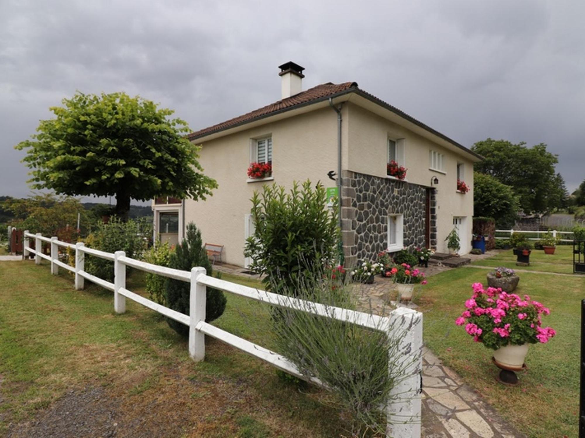 Vila Gite Authentique Avec Jardin, Terrasse Et Wifi Pres De Salers Et Puy Mary - Fr-1-742-153 Drugeac Exteriér fotografie